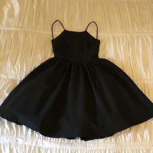 black skater dress